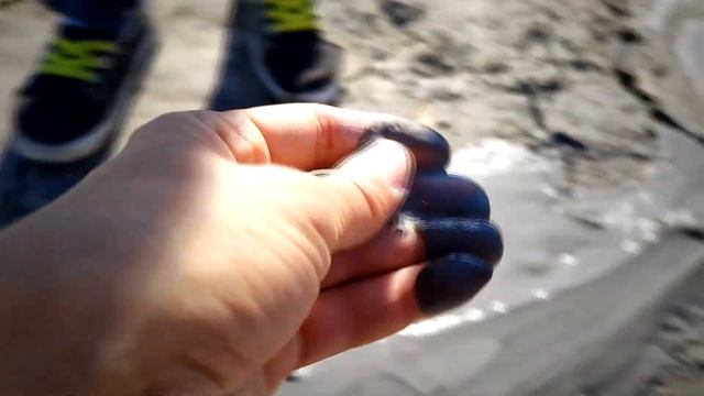 ГРЯЗЕВОЙ ВУЛКАН ШУГО.ПРОДЛИЛИ СЕБЕ ЛЕТО.СОЛНЕЧНЫЕ И ГРЯЗЕВЫЕ ВАННЫ.ЖАРКИЙ ОСЕННИЙ ДЕНЬ В КК смотреть онлайн