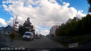 Дорога пешеходный переход. Как нельзя и как можно переходить дорогу по пешеходному переходу.