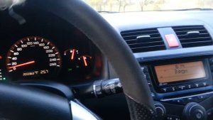 Honda Accord 7 - 2,0 автомат, работа тахометра.