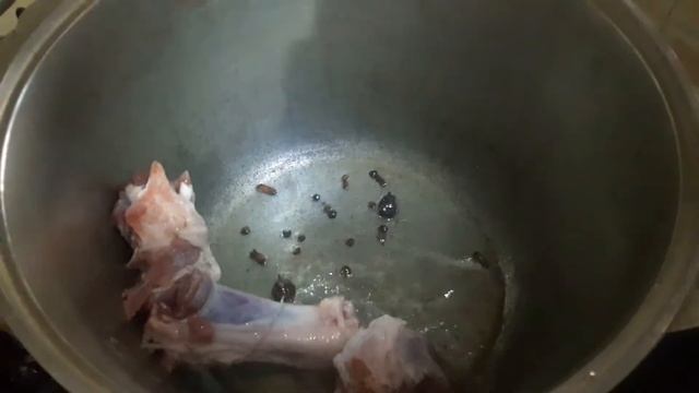 Bhuna Gosht - Мясо в соусе по-индийски смотреть онлайн