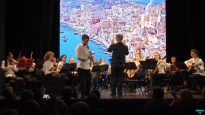 Лев Журавский и Неаполитанский оркестр Петербурга исполняют  "Гудбай май лав"