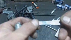 GEELY SL. Как правильно поменять СВЕЧИ ЗАЖИГАНИЯ.