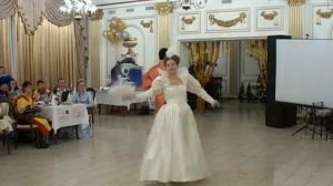 Гальярда - средневековый бальный танец.