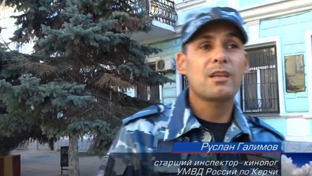 Грабитель с ножом напал на салон мобильной связи в Керчи смотреть онлайн