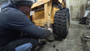 Ремонт Стрелы  Замена Втулок Mustang 2066 Работа Мини погрузчик Уборка снега