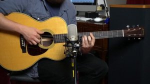 Martin OM28 Modern Deluxe vs Martin OM28 Standard Series