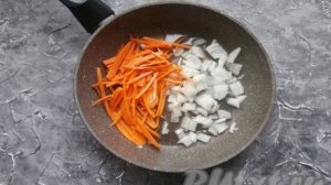 Рис с кукурузой на сковороде