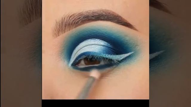 Eyes makeup look tutorial WhatsApp status смотреть онлайн