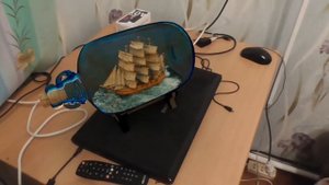вставил корабль в бутылку