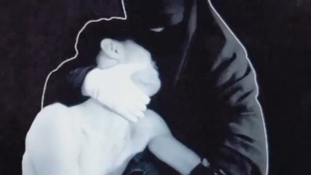 Crystal Castles KEROSENE Official