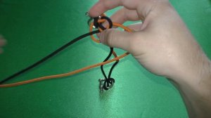 "На паракорде!" Плетение браслета "Двухцветная кобра" (Cobra Paracord Bracelet)