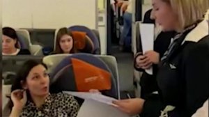 Актрису Лидию Вележеву сняли с рейса "Аэрофлота" за дебош