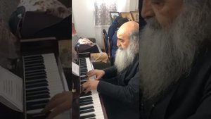 О.Илиодор поёт о любви к Богородице