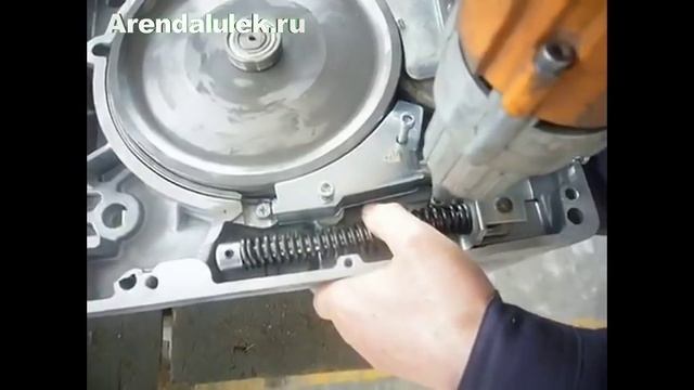 Ремонт редуктора люльки ZLP смотреть онлайн