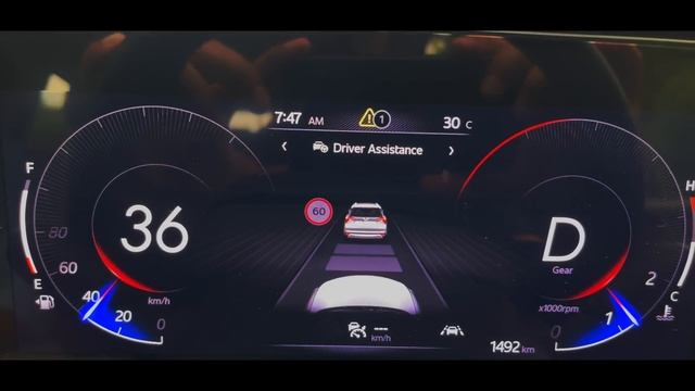 Mahindra XUV700 ADAS (Radar & Camera Based Features) | Lane Keep Assist | Auto Emergency Brakes смотреть онлайн