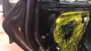 Сделали шумку дверей Киа Рио. Результат: в салоне шум стих, да и музыка зазвучала по-другому