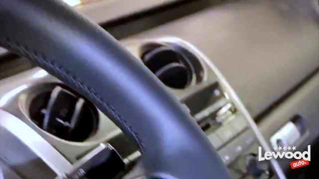 Перешив руля и ремонт сидения на Mazda CX7 смотреть онлайн