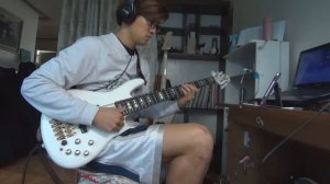 Sire V7 vs Yamaha BBNE2 Em funky jam ! [Bass 정현선]