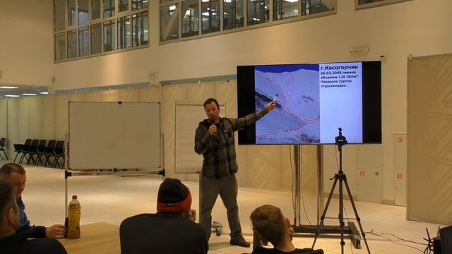 Лекции по безопасности для каюров, сопровождающих и волонтёров гонок Авача Race и Берингия. смотреть онлайн