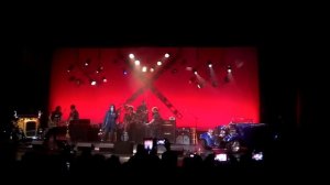 Alice Cooper and Johnny Depp playing the Doors Song: Five To One and Break on Through