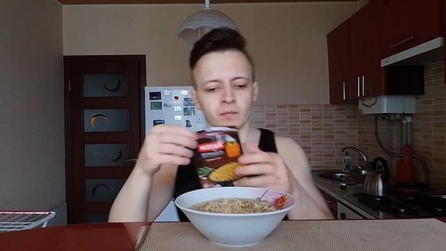 МУКБАНГ БИЧ-ПАКЕТ МИВИНА С ГРИБАМИ УКРАИНСКИЙ ДОШИРАК. ОБЖОР ЛАПША БЫСТРОГО ПРИГОТОВЛЕНИЯ смотреть онлайн