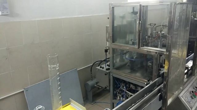 Автоматическая линия для заправки аэрозольных баллончиков смотреть онлайн