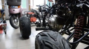 Квадрик 110 куб розібраний і незаводиться!Ремонт проводки!