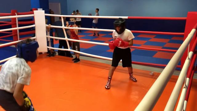 Спарринг боксеров ( дети) 10-11 лет; #boxing #дети #детибокс #спорт #motivation #топ #fitness