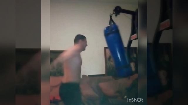 Работа по мешку N. 2    #бокс#boxing#работапомешку#хлёсткийудар#тренировка