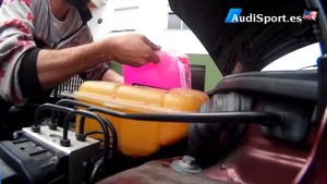 Change coolant / antifreeze Audi A4 B5