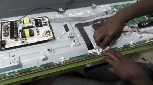 Hisense Led LCD TV. how to fix vertical stripes.(como consertar listras verticais)