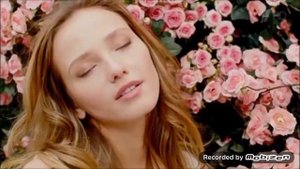 oscar de la renta bella rosa аромат для женщин лэтуаль 2019 реклама