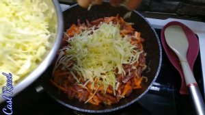 ТУШЕНАЯ КАПУСТА С ПОЛУКАПЧЕНОЙ КОЛБАСОЙ