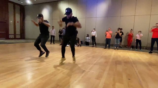 Tristate Bachata Workshop (Bachatwins) смотреть онлайн