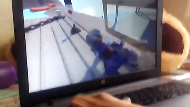 Цепочка застряла-Хьюман фол флэт смотреть онлайн