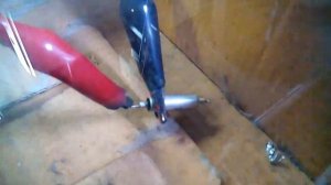 Пробой электролитического конденсатора повышенным напряжением