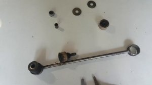 Ремонт  стойки стабилизатора  на пежо партнер  2011 года