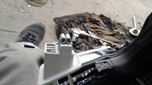 снять ручки потолка на vw golf 7 wag група