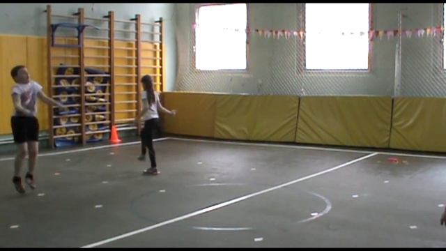 Онлайн-урок физической культуры в 2А классе. ГБОУ СОШ № 1924 смотреть онлайн