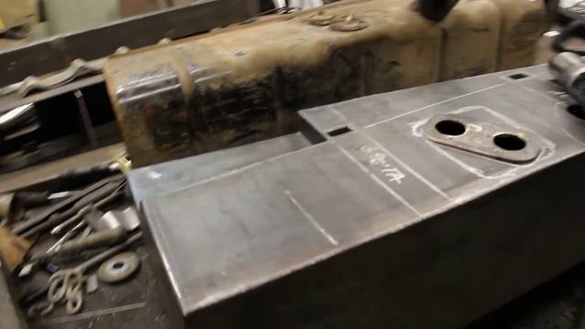 Топливный бак увеличенного объема на штатное место уаз 469, 31512, Hunter (карбюраторный). смотреть онлайн