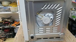 Как снять и установить мотор редуктор поддона микроволновки