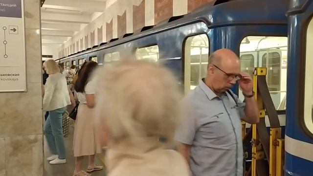 Электропоезд 81-717/714 "Номерной" станция Московская (Нижегородский метрополитен) 26.06.2023
