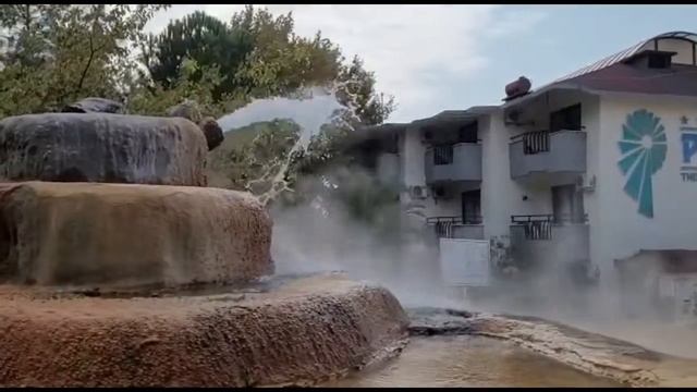 Что можно вылечить обычными купаниями в термальной воде. Как это делать правильно. Куда ехать.