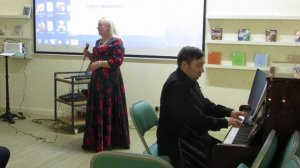 «Мелодия о нас», — исп. Людмила Михайлова, клавиши Андрей Быков / Творческий коллектив «Амис».