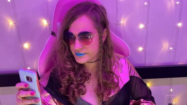 Cyberpunk: Dystopian Trans Escapism смотреть онлайн