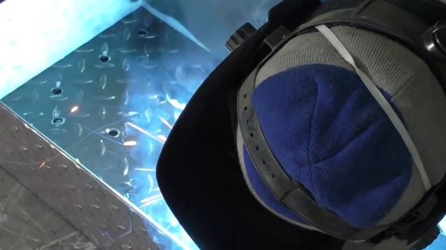 Мангал с двойным дном и подставка под него из дуг смотреть онлайн