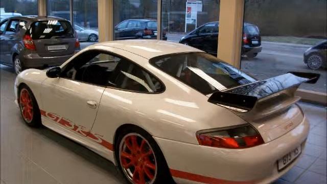 Porsche 911 GT3 RS (996) - walkaround at a supersportcar dealer !! смотреть онлайн