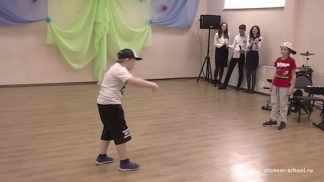 Праздничный Концерт - London Bridge (Микляев Никита и Дорош Серафим) смотреть онлайн