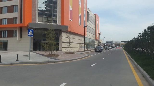 Баку. Азербайджан. White sity. Белый город часть 2.Площадь Карабахских лошадей.Евролицей! смотреть онлайн