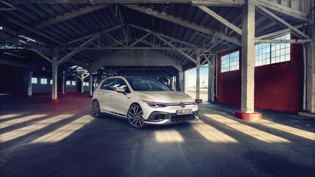 The new Volkswagen Golf GTI Clubsport – World premiere of the 300 PS flagship GTI model смотреть онлайн